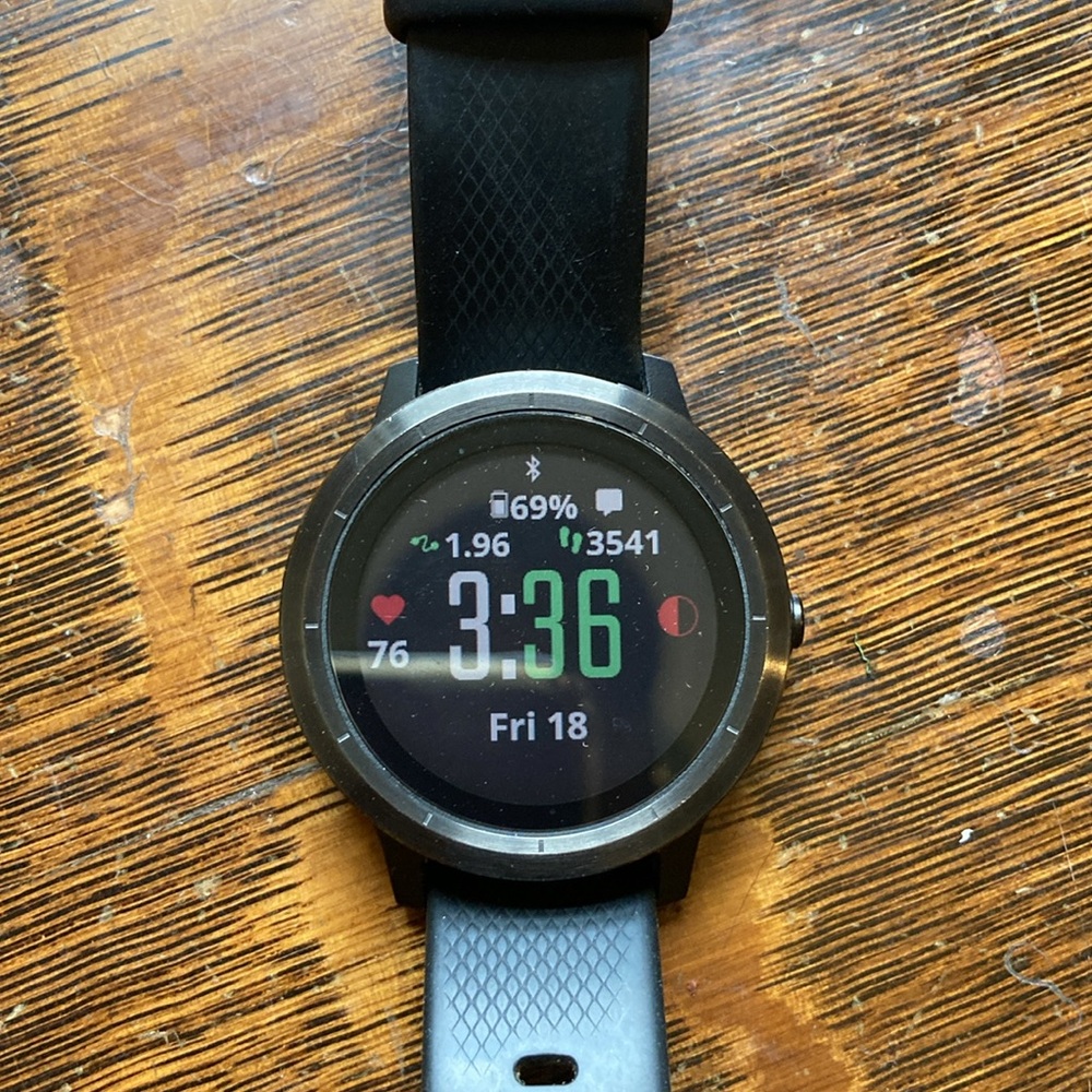 Garmin Vivoactive 3 Black Smartwatch with Advanced Fitness Tracking. GPS and HR